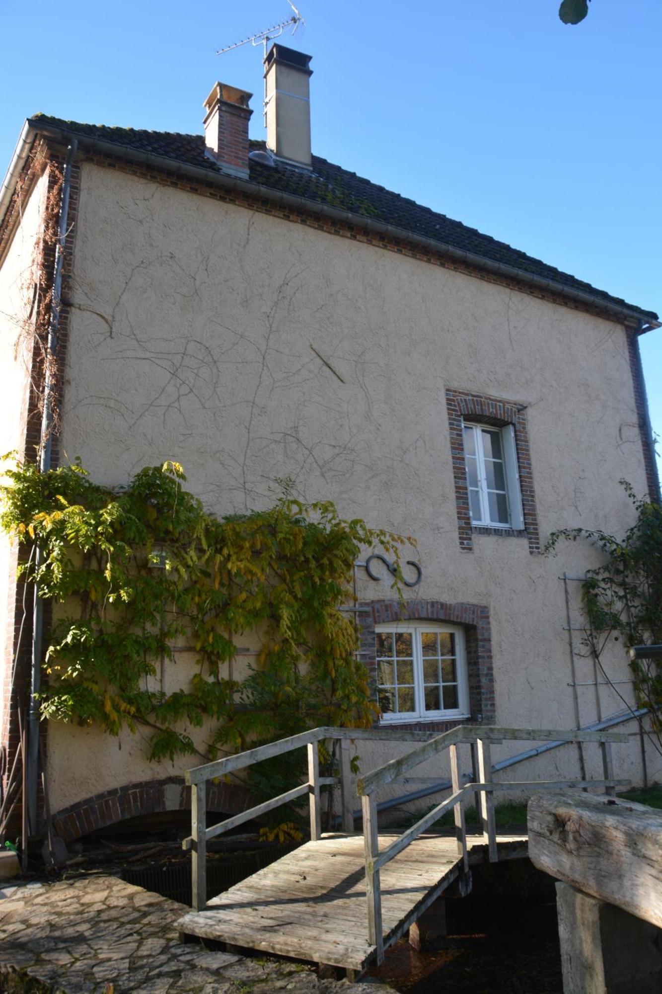 Bed and Breakfast Le Moulin Grenon Mézilles Exterior foto